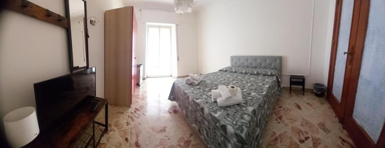 Framamired Bed and Breakfast Palermo Exteriör bild