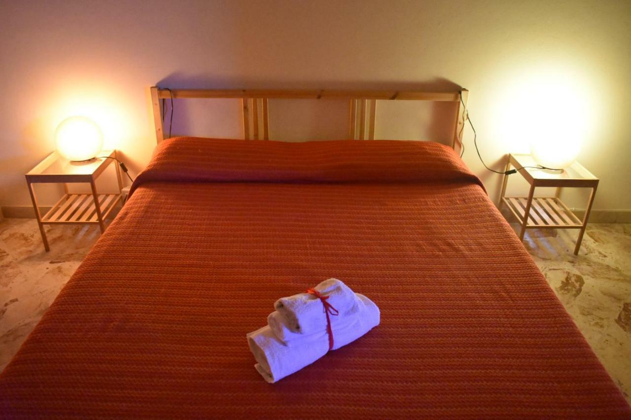 Framamired Bed and Breakfast Palermo Exteriör bild