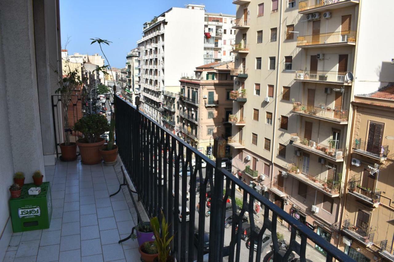 Framamired Bed and Breakfast Palermo Exteriör bild